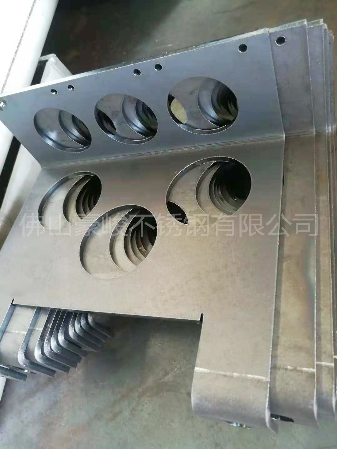 廣州黃埔鈑金定制加工工廠 豪峻專(zhuān)業(yè)加工鈑金件