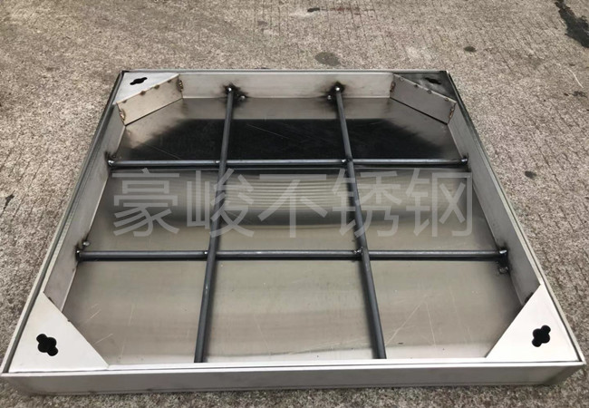 不銹鋼隱形窨井蓋廠家直銷(xiāo) 品質(zhì)保障 定制化生產(chǎn)
